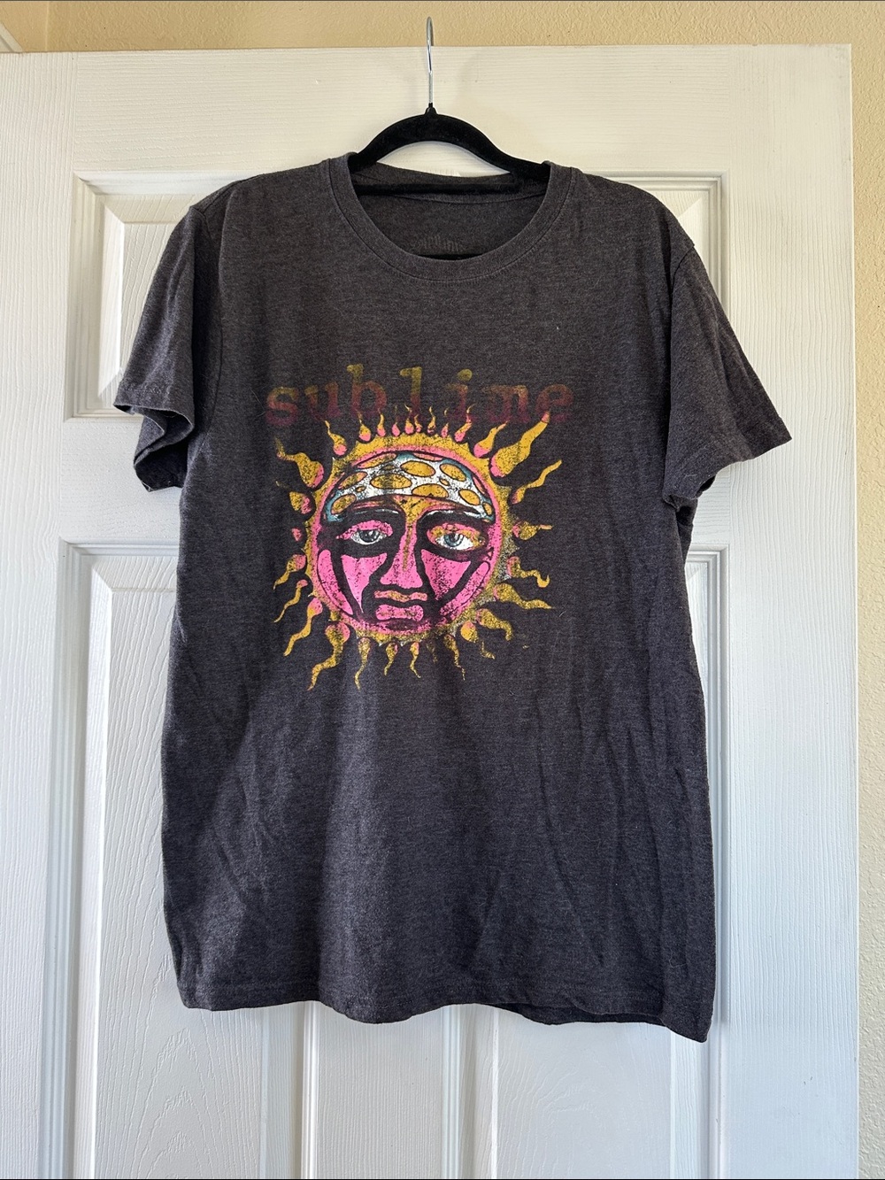 Charcoal Graphic Sun Tee - Sublime Inspired
